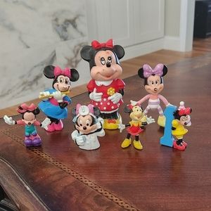 7 Vintage Minnie Mouse Figures